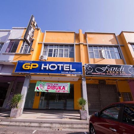 Golden Pearl Hotel Near Universiti Tun Hussein Onn Malaysia Uthm Batu Pahat Exteriör bild