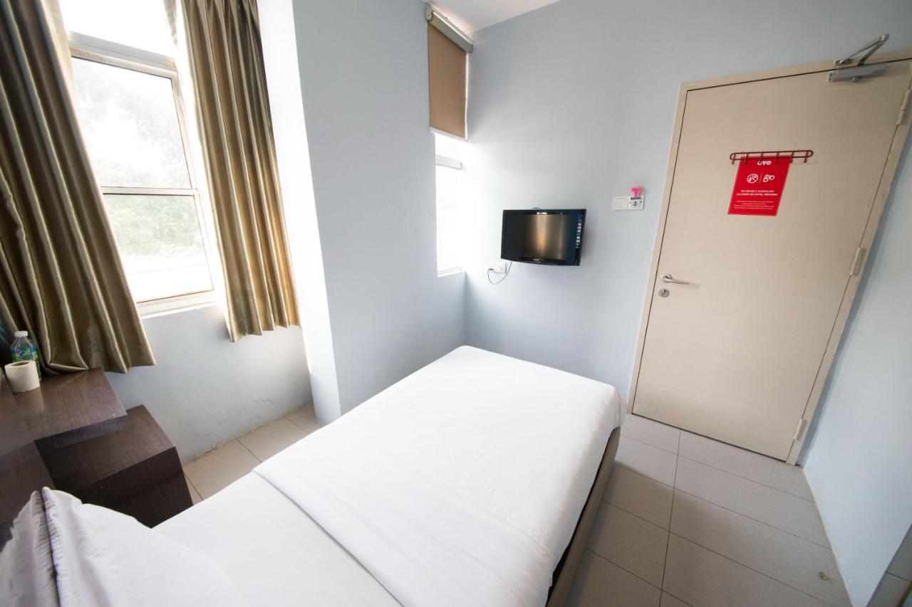 Golden Pearl Hotel Near Universiti Tun Hussein Onn Malaysia Uthm Batu Pahat Exteriör bild