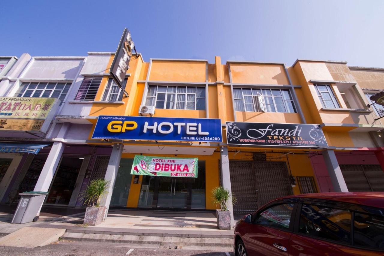 Golden Pearl Hotel Near Universiti Tun Hussein Onn Malaysia Uthm Batu Pahat Exteriör bild