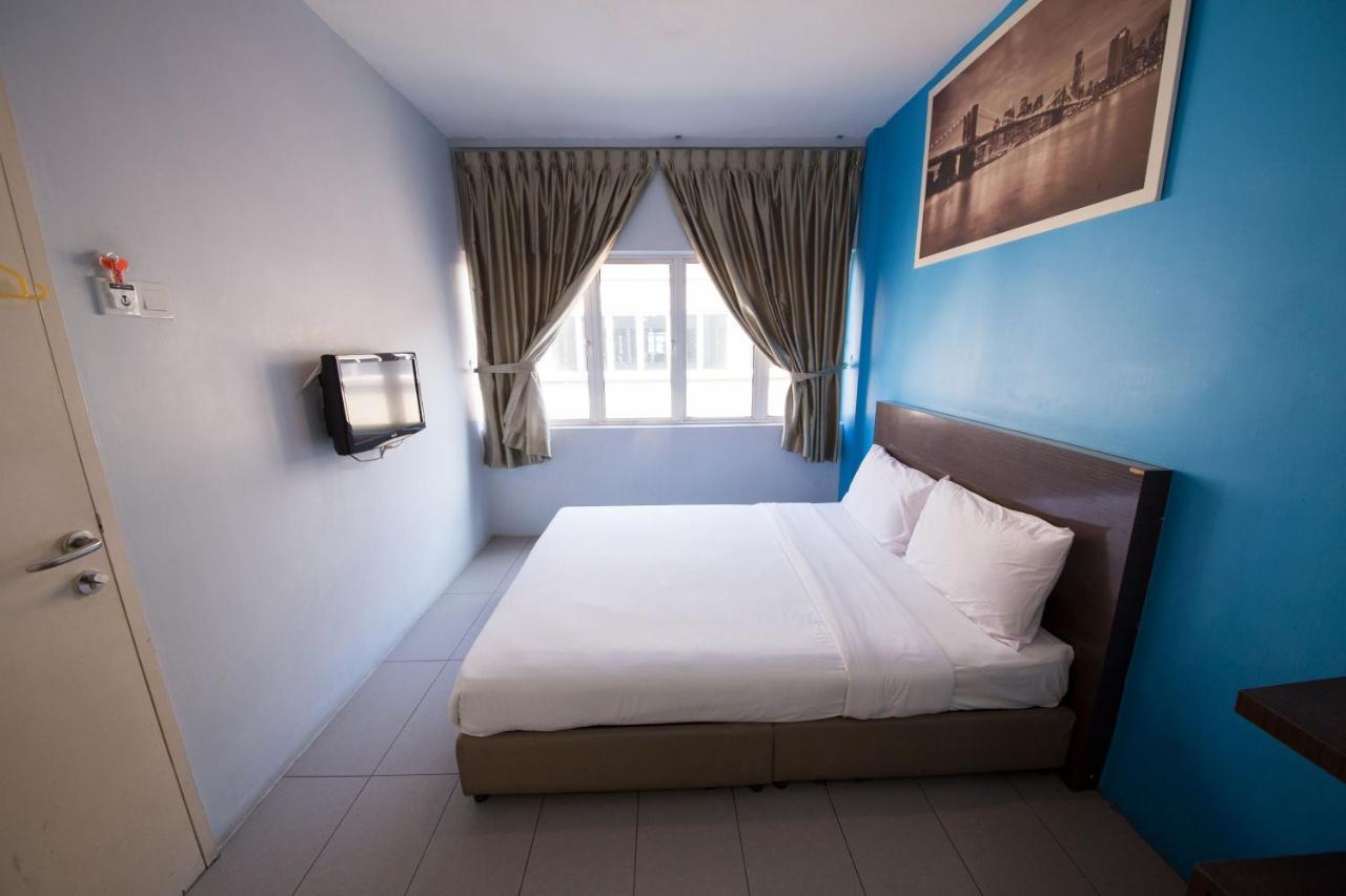 Golden Pearl Hotel Near Universiti Tun Hussein Onn Malaysia Uthm Batu Pahat Exteriör bild
