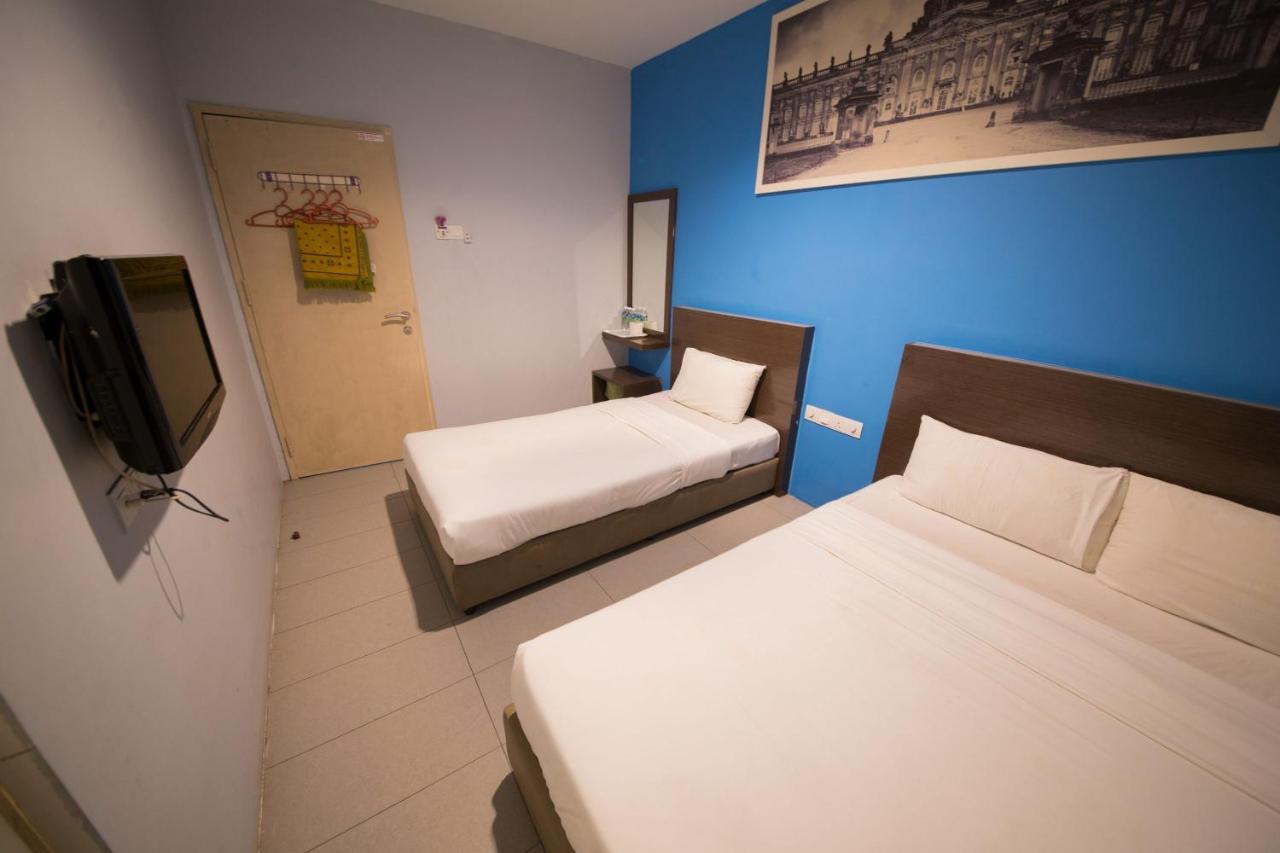 Golden Pearl Hotel Near Universiti Tun Hussein Onn Malaysia Uthm Batu Pahat Exteriör bild