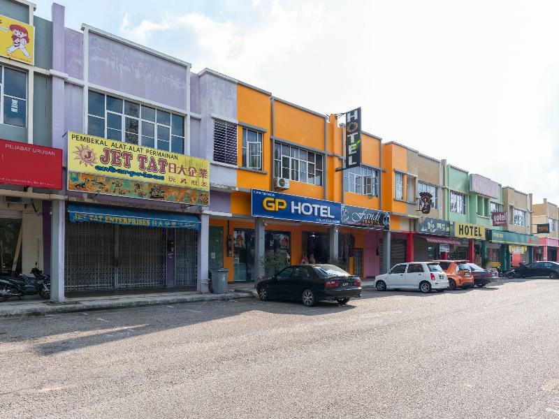 Golden Pearl Hotel Near Universiti Tun Hussein Onn Malaysia Uthm Batu Pahat Exteriör bild