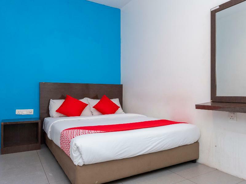 Golden Pearl Hotel Near Universiti Tun Hussein Onn Malaysia Uthm Batu Pahat Exteriör bild